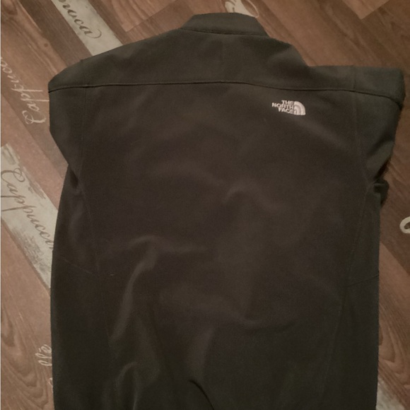 North Face jacket - Picture 2 of 7